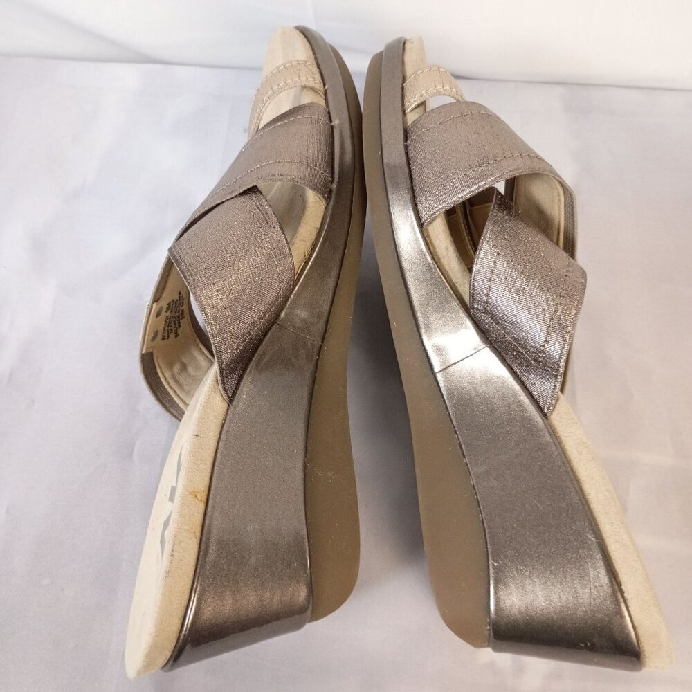Anne Klein Sport Peggy Wedge Sandals Women Size 9 Bronze Metallic Slide - Picture 8 of 11